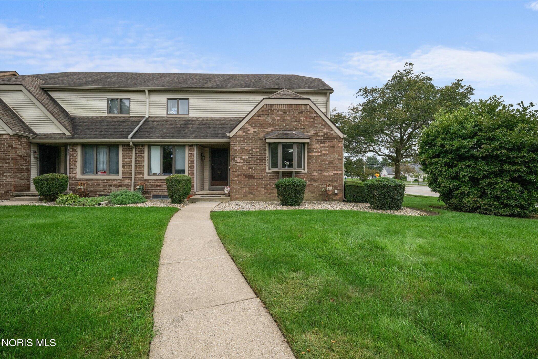 1315 Applegate Street #20