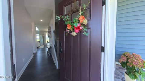 Tiny photo for 1038 Stoneleigh Road, Perrysburg, OH 43551 (MLS # 10008370)