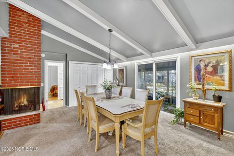 Tiny photo for 2523 Briarwood Lane, Toledo, OH 43615 (MLS # 10000368)