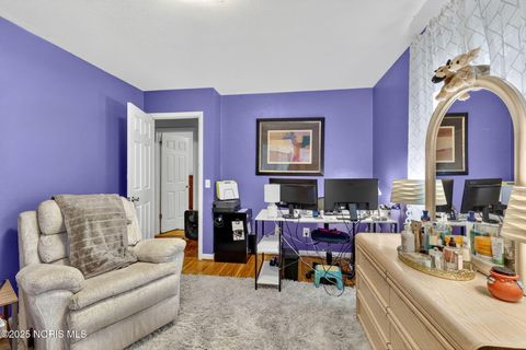 Tiny photo for 2523 Briarwood Lane, Toledo, OH 43615 (MLS # 10000368)