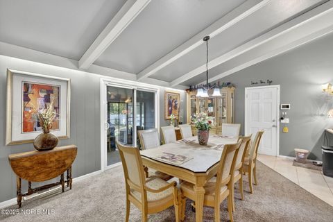 Tiny photo for 2523 Briarwood Lane, Toledo, OH 43615 (MLS # 10000368)