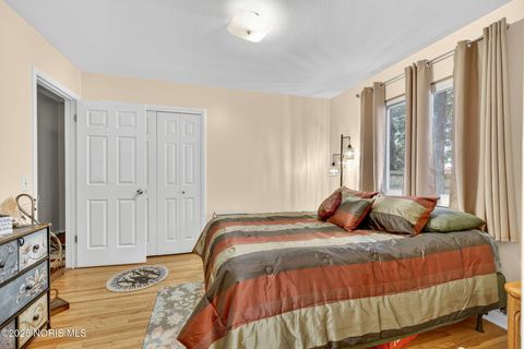Tiny photo for 2523 Briarwood Lane, Toledo, OH 43615 (MLS # 10000368)