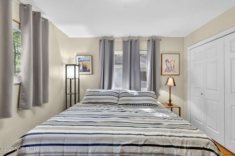 Tiny photo for 2523 Briarwood Lane, Toledo, OH 43615 (MLS # 10000368)