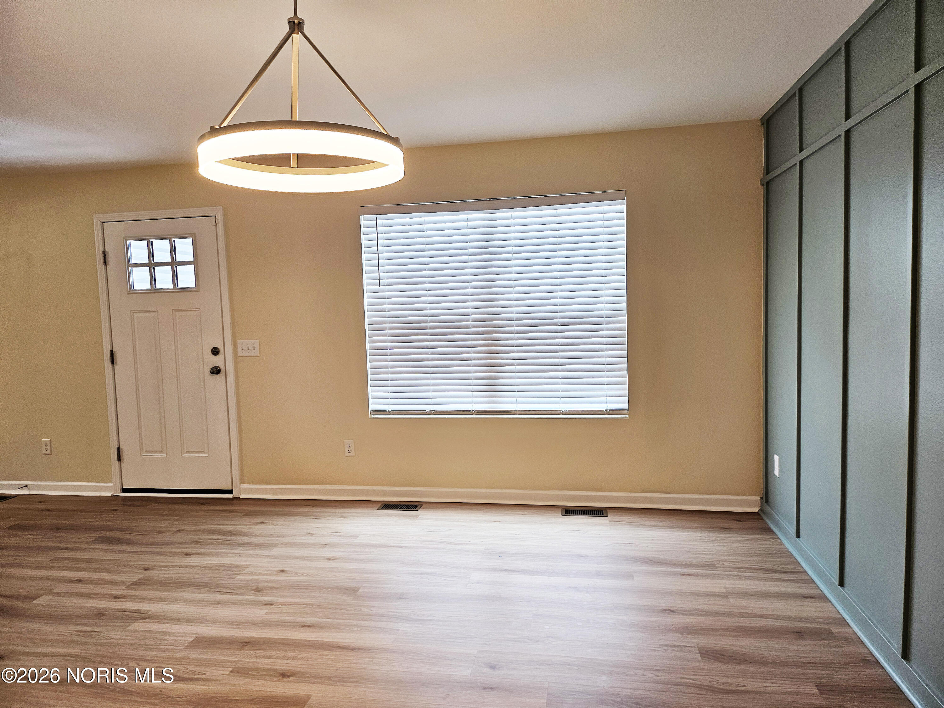 6944 Springfield Drive