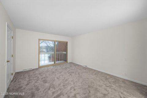 Tiny photo for 29249 Bates Road, Perrysburg, OH 43551 (MLS # 10001723)