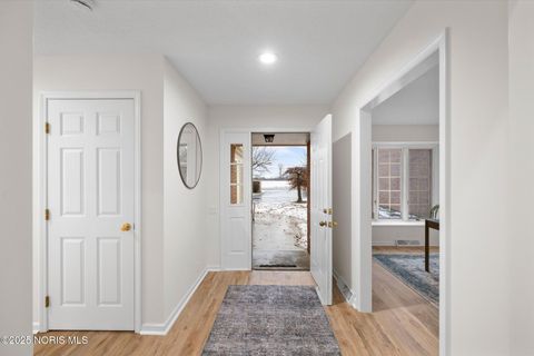 Tiny photo for 29249 Bates Road, Perrysburg, OH 43551 (MLS # 10001723)