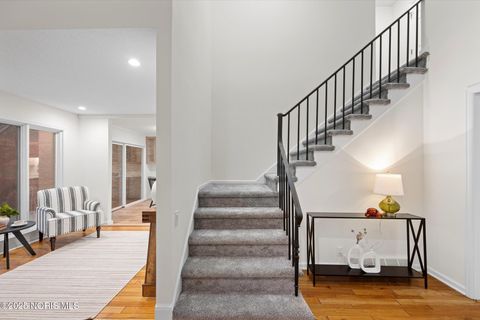 Tiny photo for 29249 Bates Road, Perrysburg, OH 43551 (MLS # 10001723)