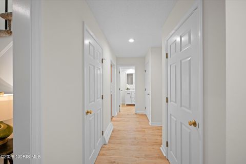 Tiny photo for 29249 Bates Road, Perrysburg, OH 43551 (MLS # 10001723)