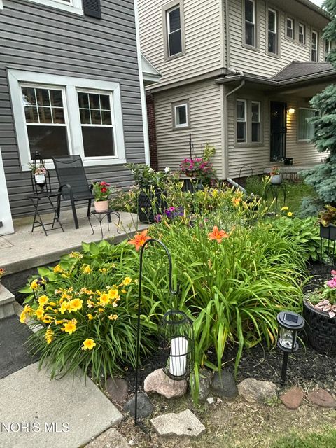 Tiny photo for 4303 Overland Parkway, Toledo, OH 43612 (MLS # 10005825)