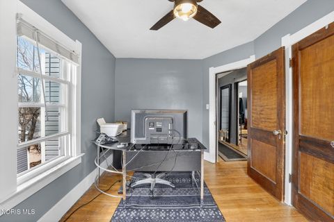 Tiny photo for 4303 Overland Parkway, Toledo, OH 43612 (MLS # 10005825)