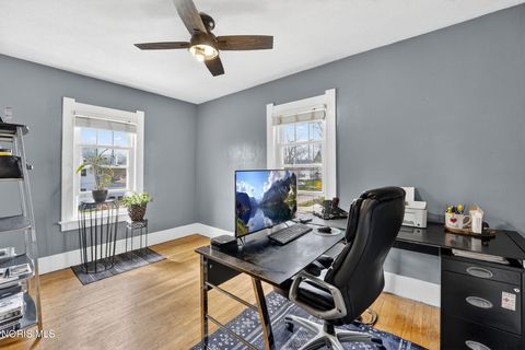 Tiny photo for 4303 Overland Parkway, Toledo, OH 43612 (MLS # 10005825)