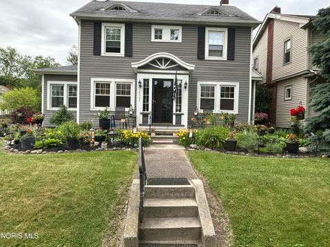 Tiny photo for 4303 Overland Parkway, Toledo, OH 43612 (MLS # 10005825)