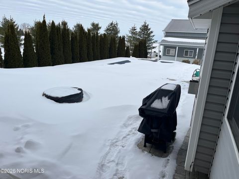 Tiny photo for 2828 Road Q, Pandora, OH 45877 (MLS # 10004059)