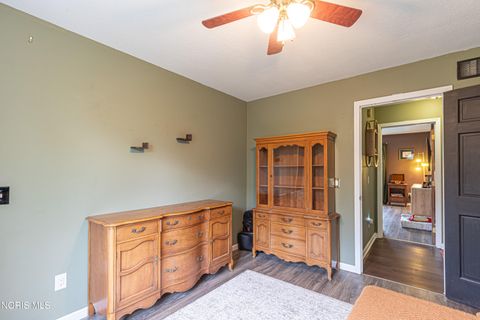 Tiny photo for 5665 Fox Hollow Court, Sylvania, OH 43560 (MLS # 10006877)