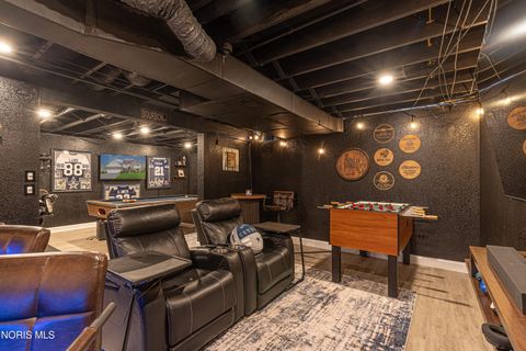 Tiny photo for 5665 Fox Hollow Court, Sylvania, OH 43560 (MLS # 10006877)