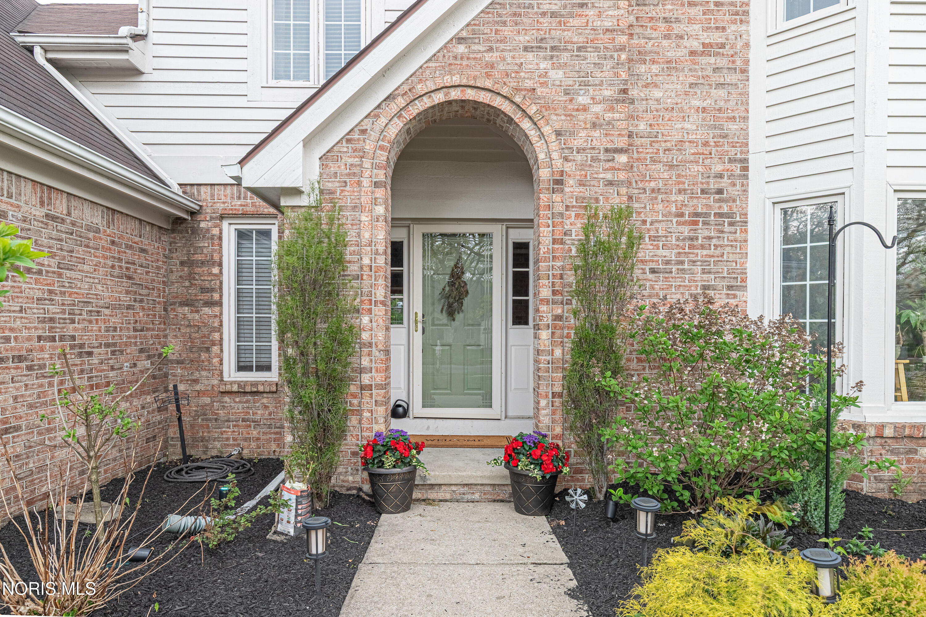 5665 Fox Hollow Court
