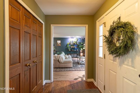 Tiny photo for 5665 Fox Hollow Court, Sylvania, OH 43560 (MLS # 10006877)