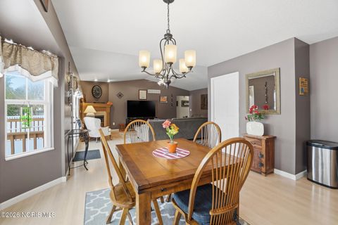 Tiny photo for 1480 Timberwood Drive, Findlay, OH 45840 (MLS # 10002796)