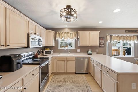 Tiny photo for 1480 Timberwood Drive, Findlay, OH 45840 (MLS # 10002796)