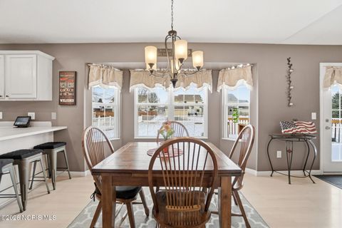 Tiny photo for 1480 Timberwood Drive, Findlay, OH 45840 (MLS # 10002796)