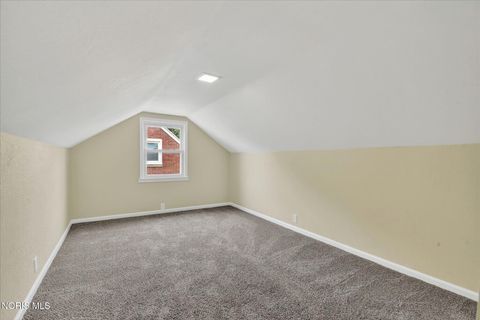 Tiny photo for 2262 Westmonte Road, Toledo, OH 43607 (MLS # 10008333)