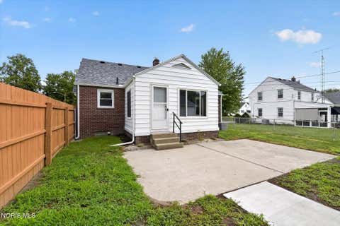 Tiny photo for 1447 Craigwood Road, Toledo, OH 43612 (MLS # 10012052)