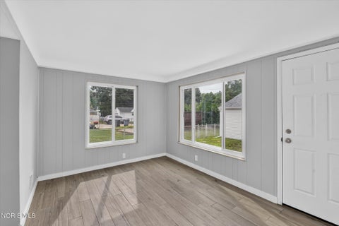 Tiny photo for 1447 Craigwood Road, Toledo, OH 43612 (MLS # 10012052)
