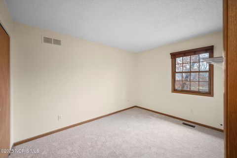 Tiny photo for 2714 Sweetbriar Court, Toledo, OH 43615 (MLS # 10002640)