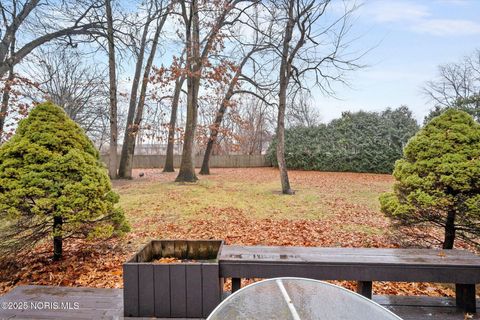 Tiny photo for 2714 Sweetbriar Court, Toledo, OH 43615 (MLS # 10002640)