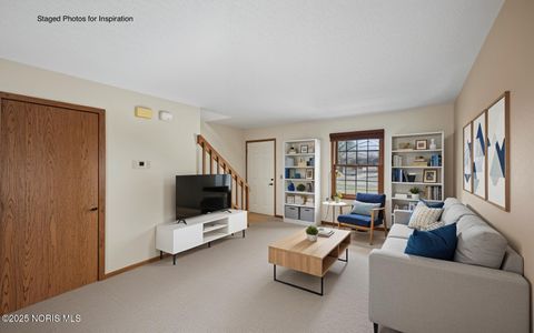 Tiny photo for 2714 Sweetbriar Court, Toledo, OH 43615 (MLS # 10002640)