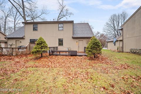 Tiny photo for 2714 Sweetbriar Court, Toledo, OH 43615 (MLS # 10002640)