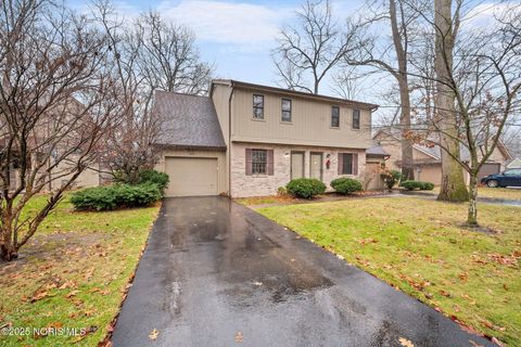 Tiny photo for 2714 Sweetbriar Court, Toledo, OH 43615 (MLS # 10002640)