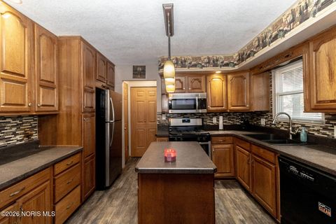 Tiny photo for 3359 Bordeaux Rue, Northwood, OH 43619 (MLS # 10003282)