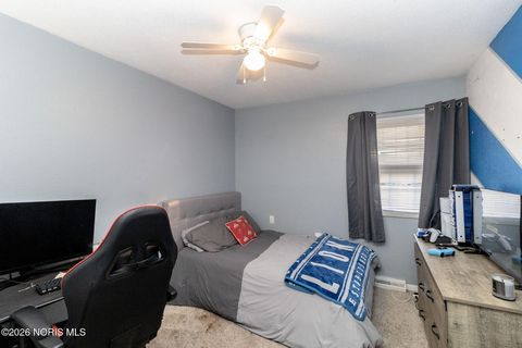 Tiny photo for 3359 Bordeaux Rue, Northwood, OH 43619 (MLS # 10003282)