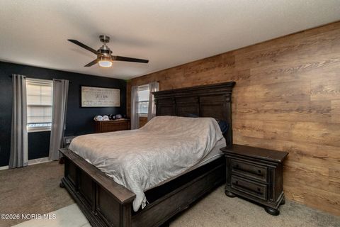 Tiny photo for 3359 Bordeaux Rue, Northwood, OH 43619 (MLS # 10003282)