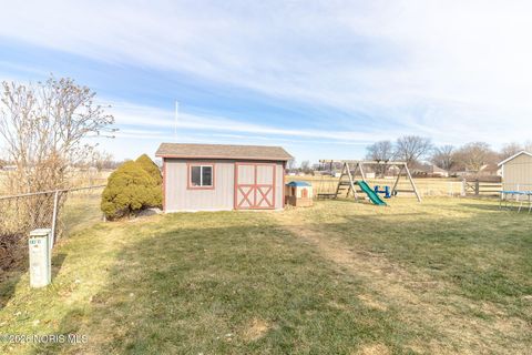 Tiny photo for 3359 Bordeaux Rue, Northwood, OH 43619 (MLS # 10003282)