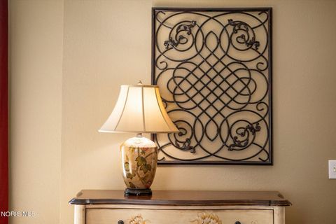 Tiny photo for 7906 Clover Creek Road, Maumee, OH 43537 (MLS # 10005266)