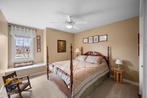 Tiny photo for 7906 Clover Creek Road, Maumee, OH 43537 (MLS # 10005266)