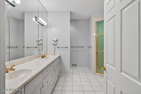 Tiny photo for 15 Stableside Road, Ottawa Hills, OH 43615 (MLS # 10003755)