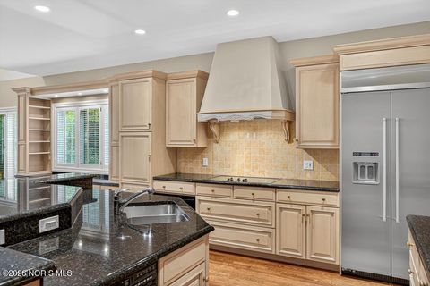 Tiny photo for 15 Stableside Road, Ottawa Hills, OH 43615 (MLS # 10003755)