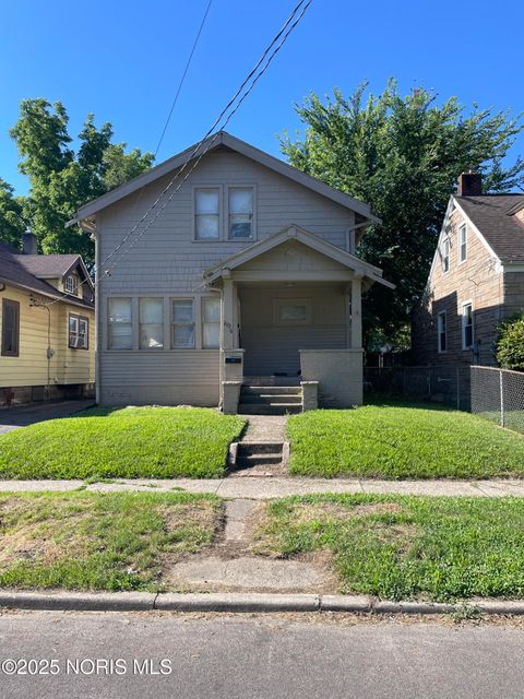 Photo of 2035 Barrows Street, Toledo, OH 43613 (MLS # 10001337)