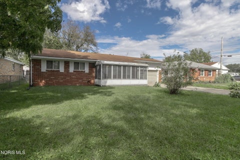 Tiny photo for 1718 Welker Avenue, Toledo, OH 43613 (MLS # 10014458)