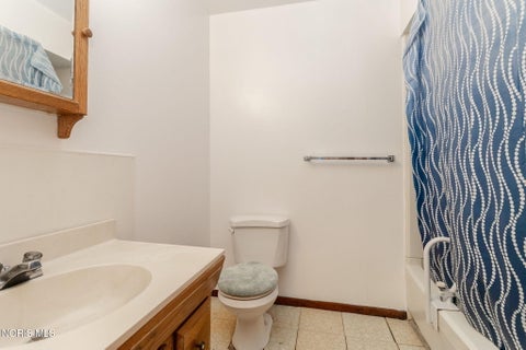 Tiny photo for 1718 Welker Avenue, Toledo, OH 43613 (MLS # 10014458)