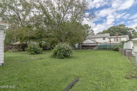 Tiny photo for 1718 Welker Avenue, Toledo, OH 43613 (MLS # 10014458)