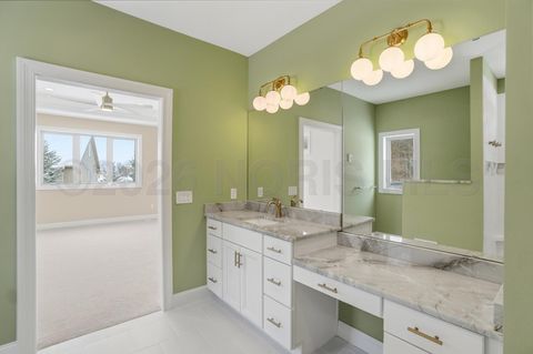 Tiny photo for 1631 Winterwood Court, Bowling Green, OH 43402 (MLS # 10003475)