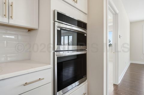 Tiny photo for 1631 Winterwood Court, Bowling Green, OH 43402 (MLS # 10003475)