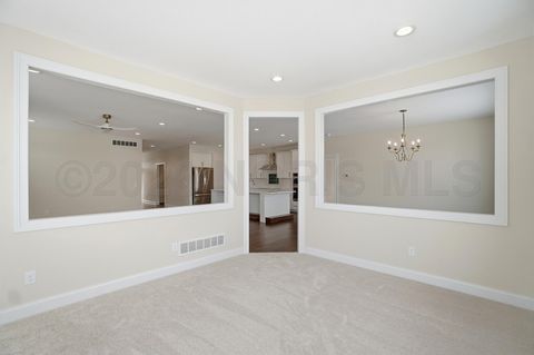 Tiny photo for 1631 Winterwood Court, Bowling Green, OH 43402 (MLS # 10003475)