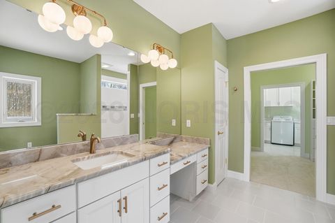 Tiny photo for 1631 Winterwood Court, Bowling Green, OH 43402 (MLS # 10003475)