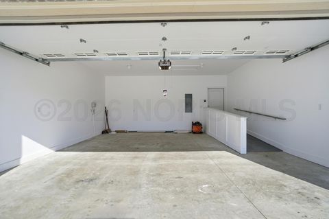 Tiny photo for 1631 Winterwood Court, Bowling Green, OH 43402 (MLS # 10003475)