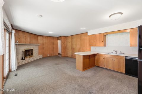 Tiny photo for 517 Kirk Drive, Findlay, OH 45840 (MLS # 10010572)